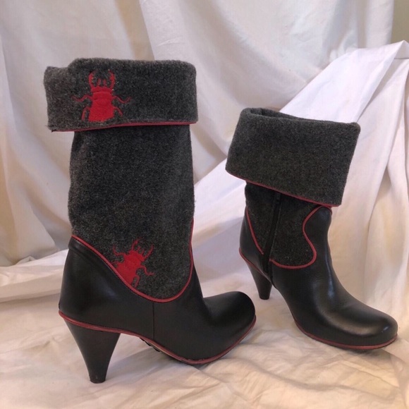 Fold over embroidered beetle booties - Picture 3 of 4